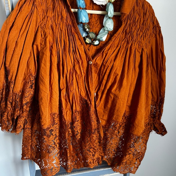 Gently used burnt orange blouse. - Picture 2 of 3